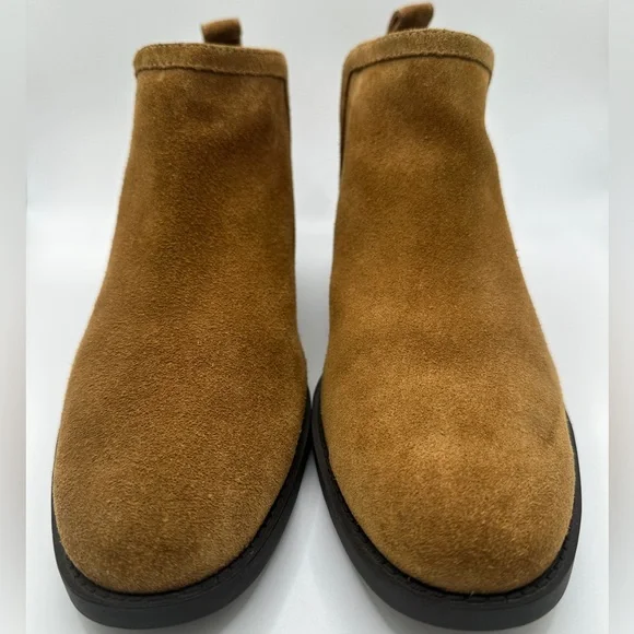 UGG Suede Chelsea Boots - Picture 5 of 11